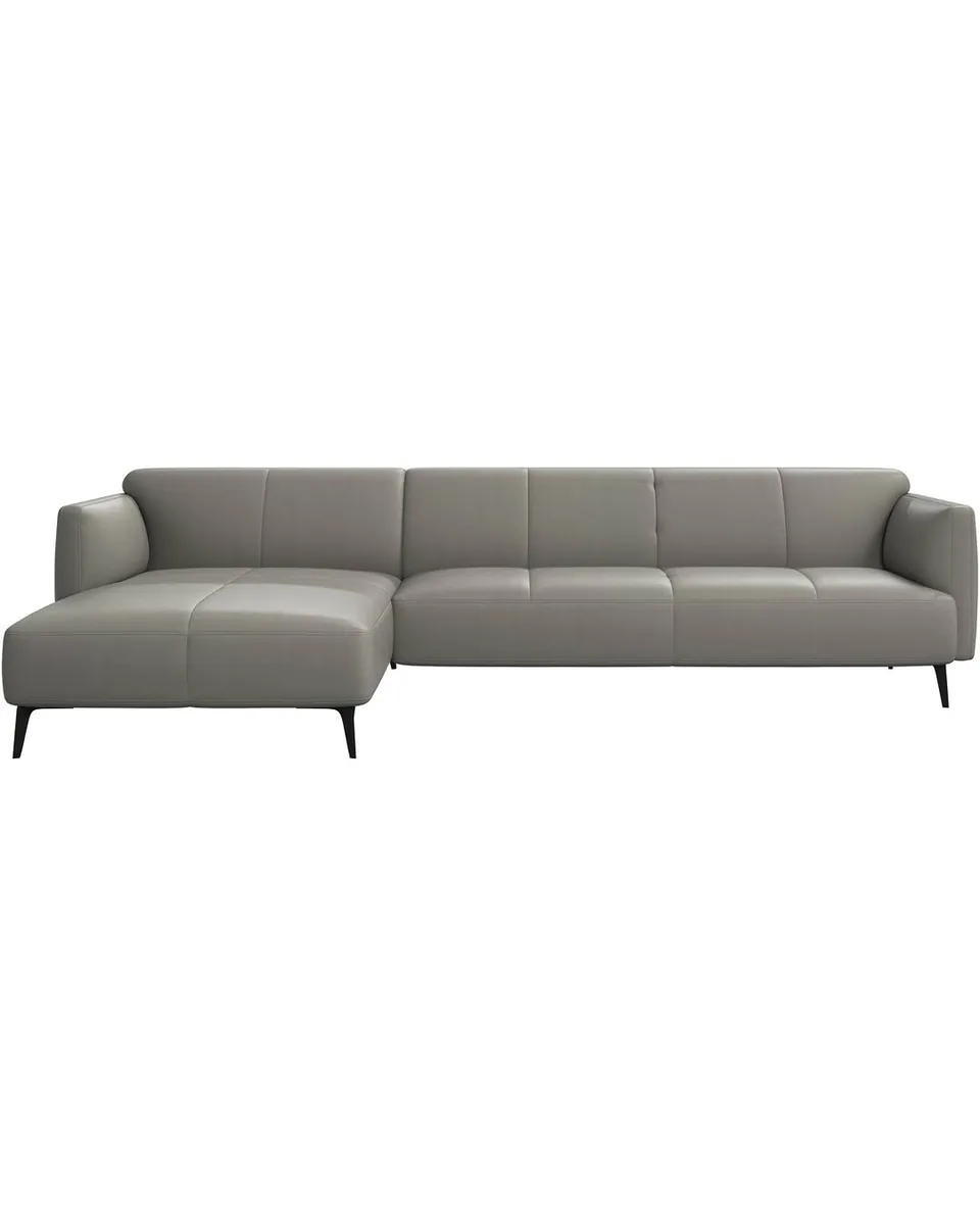 Modena sofa with resting unit | Sofa | Modena | Morten Georgsen | BoConcept